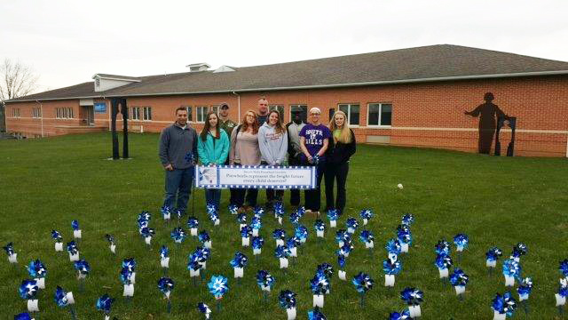 C.O.P.S. Club Sell Pinwheels for Prevention